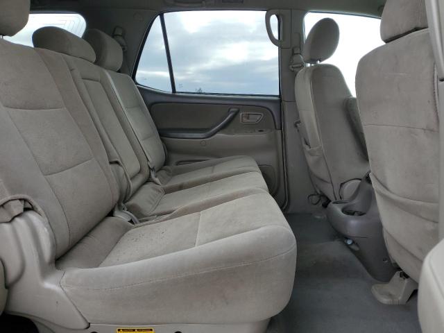Photo 11 from auction – 2005 TOYOTA SEQUOIA SR with VIN 5TDBT44AX5S241398