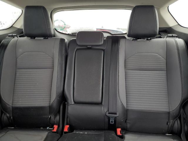 Photo 10 from auction – 2018 FORD ESCAPE SE with VIN 1FMCU0GD1JUC18030