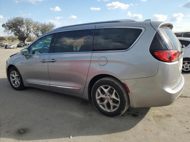 Photo 2 from auction – 2017 CHRYSLER PACIFICA T with VIN 2C4RC1EG5HR614473