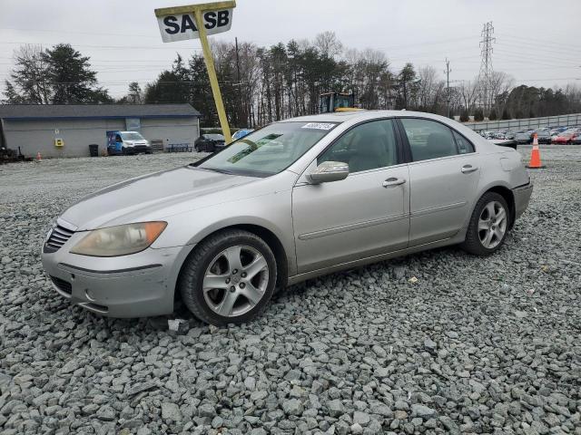 ACURA RL 2005 with VIN JH4KB16535C013986 - Photo from auction
