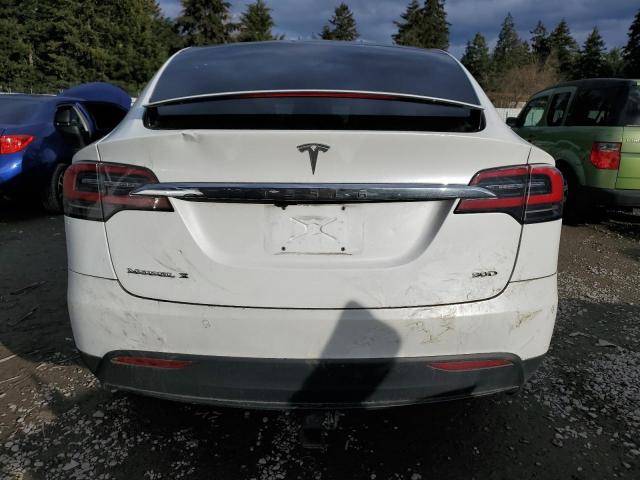 Photo 6 from auction – 2016 TESLA MODEL X with VIN 5YJXCAE25GF005177