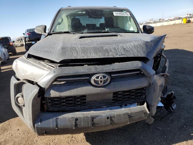 Photo 5 from auction – 2024 TOYOTA 4RUNNER SR with VIN JTERU5JR5R6288514
