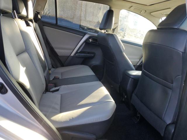 Photo 11 from auction – 2017 TOYOTA RAV4 LIMIT with VIN 2T3DFREV7HW600515