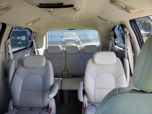 Photo 10 from auction – 2005 CHRYSLER TOWN & COU with VIN 2C8GP64L45R365164