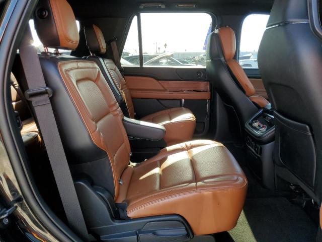 Photo 11 from auction – 2019 LINCOLN NAVIGATOR with VIN 5LMJJ2LT9KEL08933