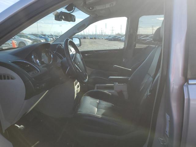 Photo 7 from auction – 2011 CHRYSLER TOWN & COU with VIN 2A4RR8DG2BR745466