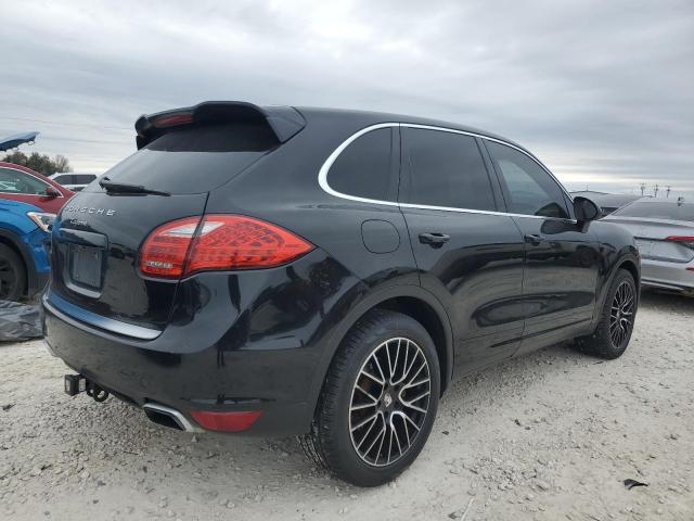 Photo 3 from auction – 2013 PORSCHE CAYENNE with VIN WP1AF2A25DLA25929