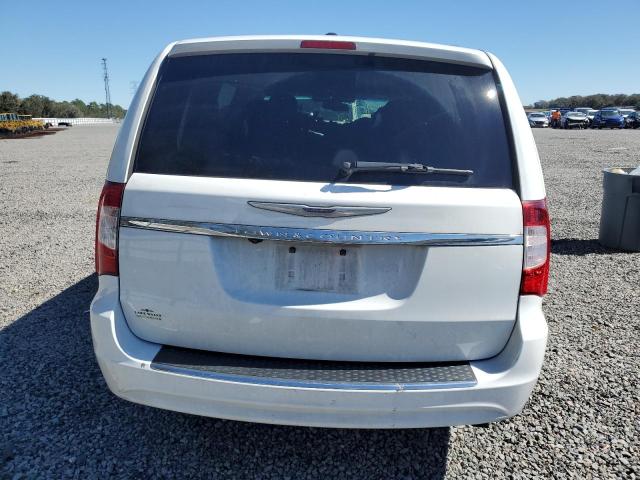 Photo 6 from auction – 2015 CHRYSLER TOWN & COU with VIN 2C4RC1BG4FR697878