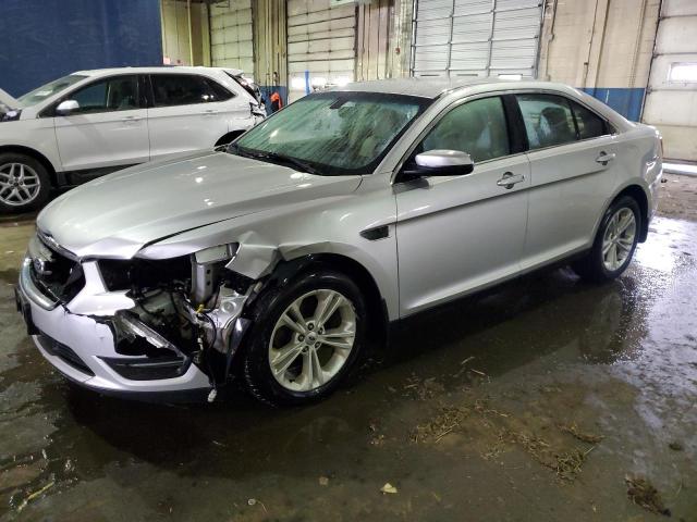FORD TAURUS SEL 2015 مع رقم تعريف المركبة 1FAHP2H84FG150512 - صورة من المزاد
