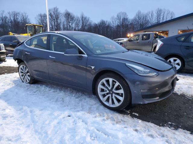 Photo 4 from auction – 2018 TESLA MODEL 3 with VIN 5YJ3E1EA1JF059292