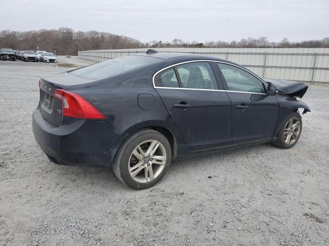 Photo 3 from auction – 2015 VOLVO S60 PREMIE with VIN YV140MFK7F1350675