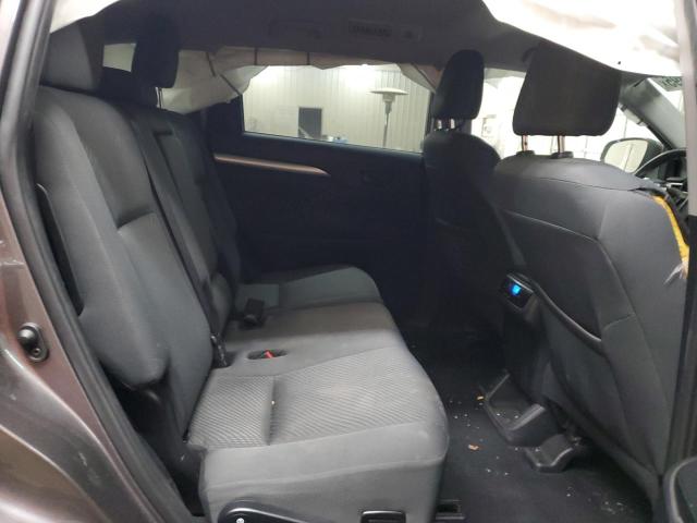 Photo 11 from auction – 2019 TOYOTA HIGHLANDER with VIN 5TDZARFH6KS058622