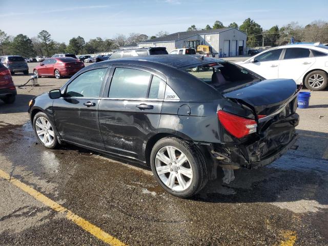 Photo 2 from auction – 2012 CHRYSLER 200 LX with VIN 1C3CCBAB6CN318345