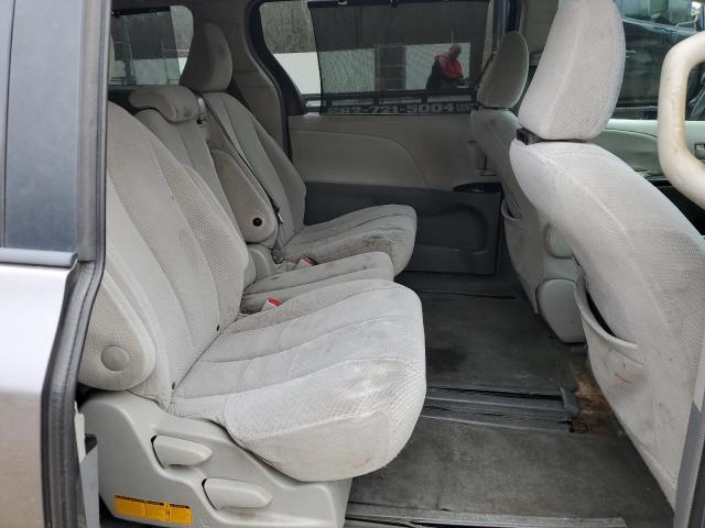 Photo 11 from auction – 2011 TOYOTA SIENNA LE with VIN 5TDKK3DC9BS132392