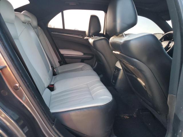 Photo 10 from auction – 2018 CHRYSLER 300 S with VIN 2C3CCABG9JH222736