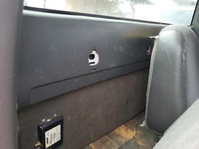 Photo 10 from auction – 2006 GMC SIERRA C25 with VIN 1GTHC24U56E142603