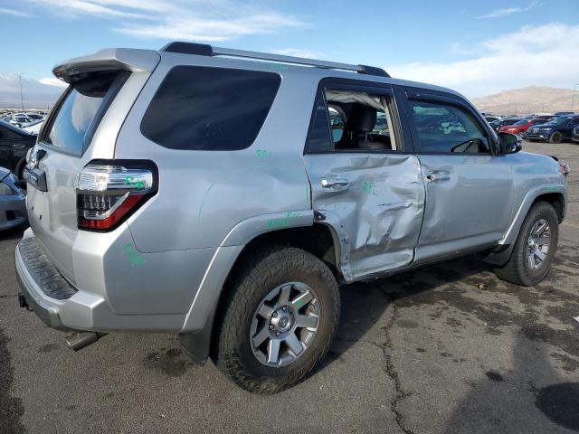 Photo 3 from auction – 2016 TOYOTA 4RUNNER SR with VIN JTEBU5JR0G5320841