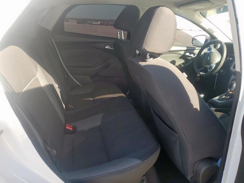 Foto 10 de la subasta – 2014 FORD FOCUS SE con VIN 1FADP3F20EL392688