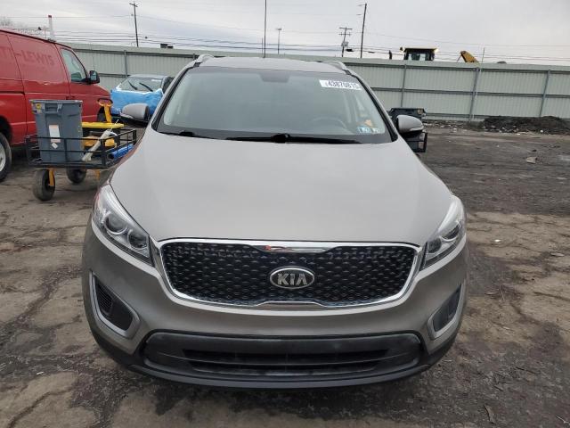 Photo 5 from auction – 2016 KIA SORENTO LX with VIN 5XYPGDA31GG015685