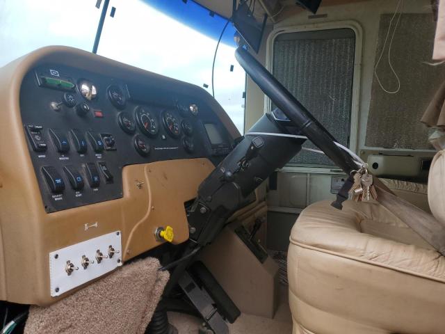 Photo 9 from auction – 2000 FREIGHTLINER CHASSIS X with VIN 4UZ6EFBC0YCG67195
