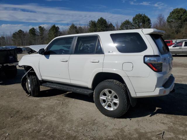 Photo 2 from auction – 2015 TOYOTA 4RUNNER SR with VIN JTEBU5JR2F5229844