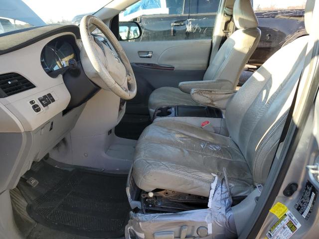 Photo 7 from auction – 2011 TOYOTA SIENNA with VIN 5TDYK3DC9BS141572