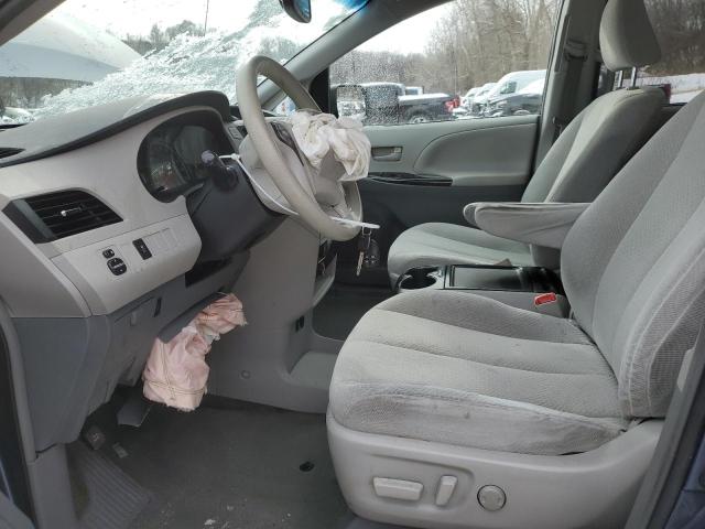 Photo 7 from auction – 2014 TOYOTA SIENNA LE with VIN 5TDJK3DCXES093229