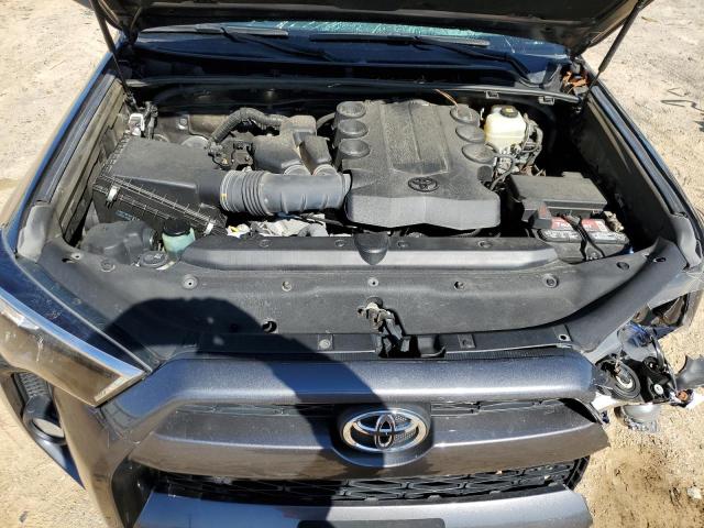 Photo 12 from auction – 2018 TOYOTA 4RUNNER SR with VIN JTEBU5JR4J5541933