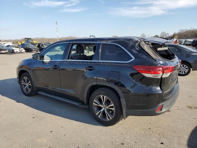 Снимка 2 от търг – 2017 TOYOTA HIGHLANDER с VIN 5TDBZRFH9HS425029