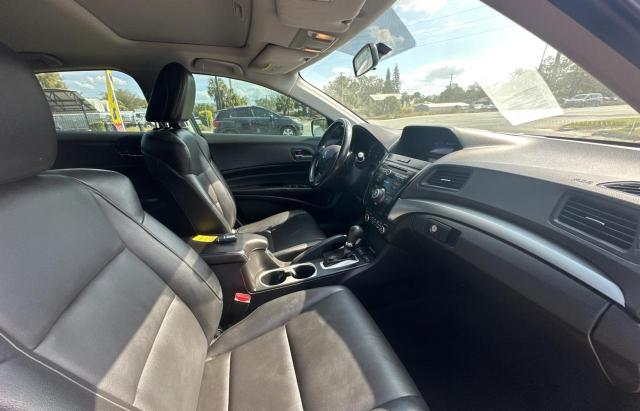 Photo 5 from auction – 2017 ACURA ILX BASE W with VIN 19UDE2F34HA000946