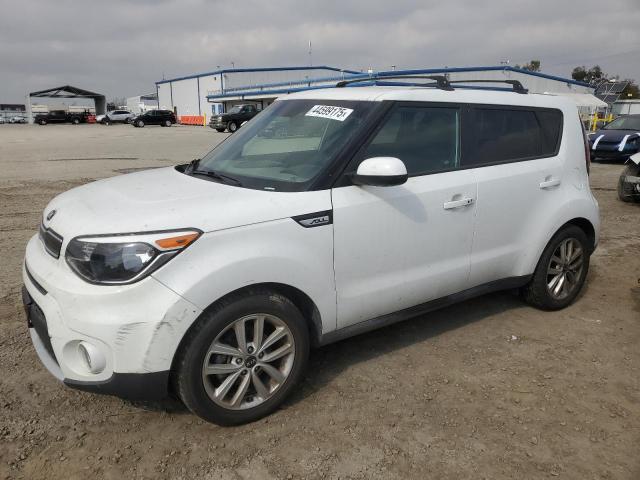 صورة رقم 1 من المزاد - 2017 KIA SOUL + مع VIN KNDJP3A59H7442595