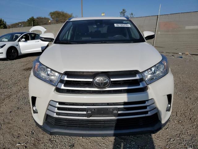 Снимка 5 от търг – 2017 TOYOTA HIGHLANDER с VIN 5TDKZRFH6HS514461