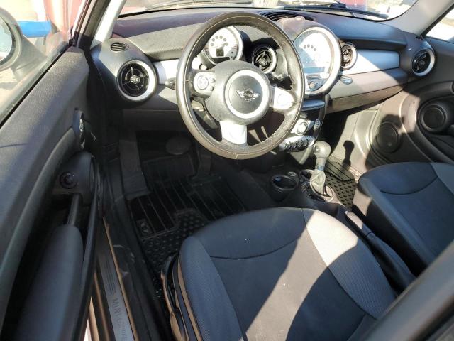 Photo 8 from auction – 2010 MINI COOPER CLU with VIN WMWML3C53ATX38082