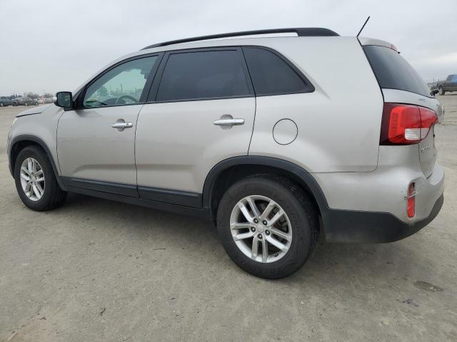 Photo 2 from auction – 2015 KIA SORENTO LX with VIN 5XYKT4A69FG620956