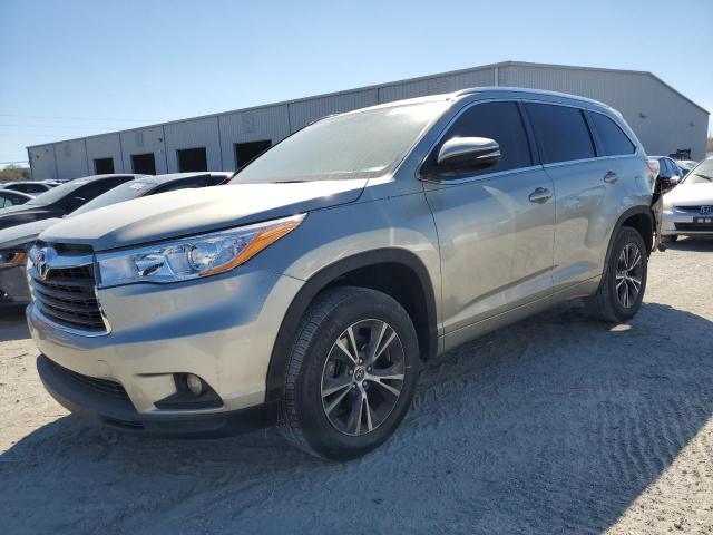 TOYOTA HIGHLANDER 2016 with VIN 5TDKKRFH7GS131258 - Photo from auction