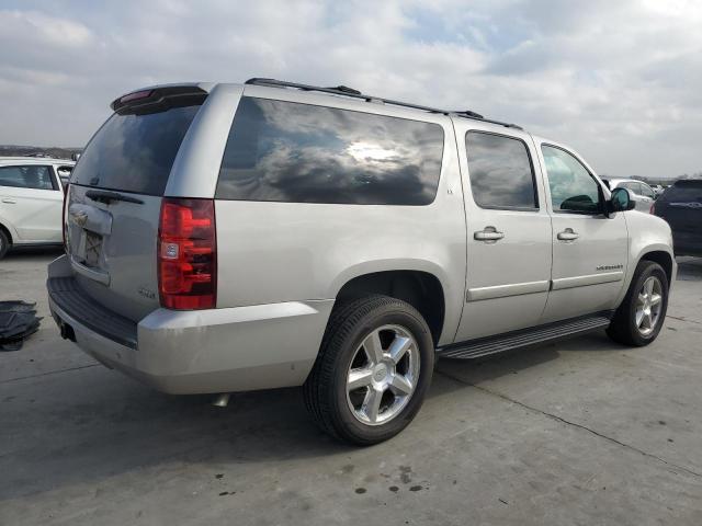Photo 3 from auction – 2008 CHEVROLET SUBURBAN C with VIN 1GNFC16028R257139