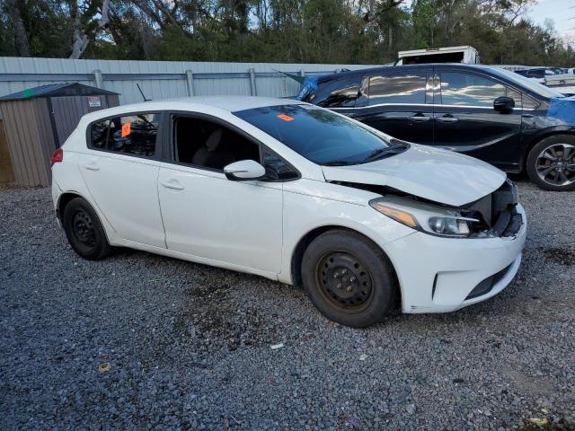 Photo 4 from auction – 2017 KIA FORTE LX with VIN KNAFK5A80H5676157