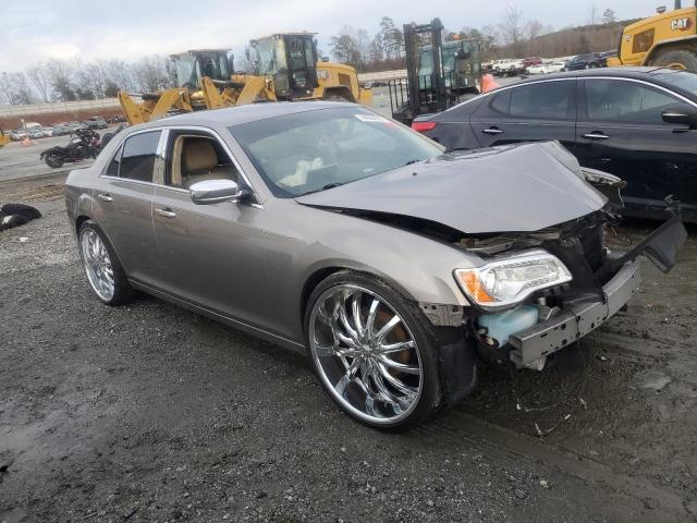 Photo 4 from auction – 2014 CHRYSLER 300C with VIN 2C3CCAEG8EH156827
