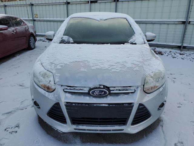 Снимка 5 от търг – 2014 FORD FOCUS SE с VIN 1FADP3F23EL449854