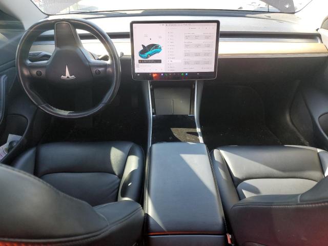 Photo 8 from auction – 2018 TESLA MODEL 3 with VIN 5YJ3E1EA4JF035536
