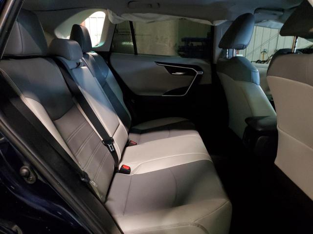 Photo 11 from auction – 2019 TOYOTA RAV4 LIMIT with VIN 2T3N1RFV2KW019139