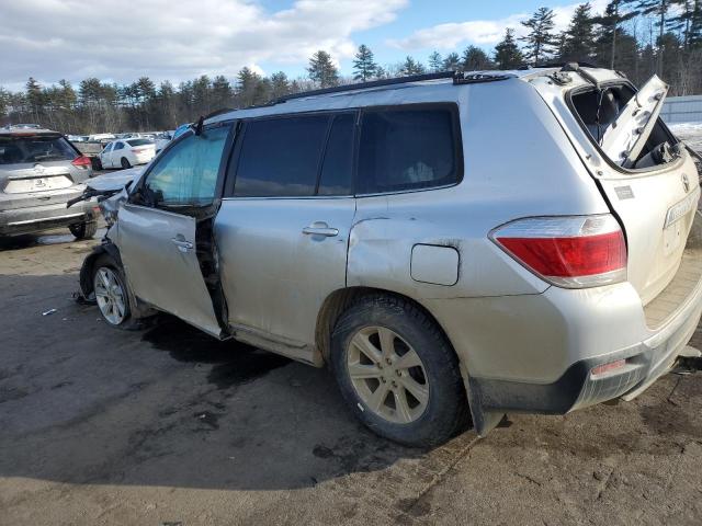 Photo 2 from auction – 2012 TOYOTA HIGHLANDER with VIN 5TDBK3EH9CS114289