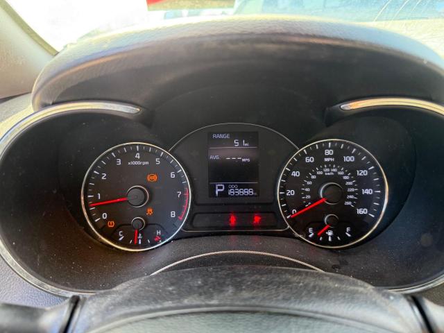 Photo 8 from auction – 2015 KIA FORTE LX with VIN KNAFK4A64F5299614