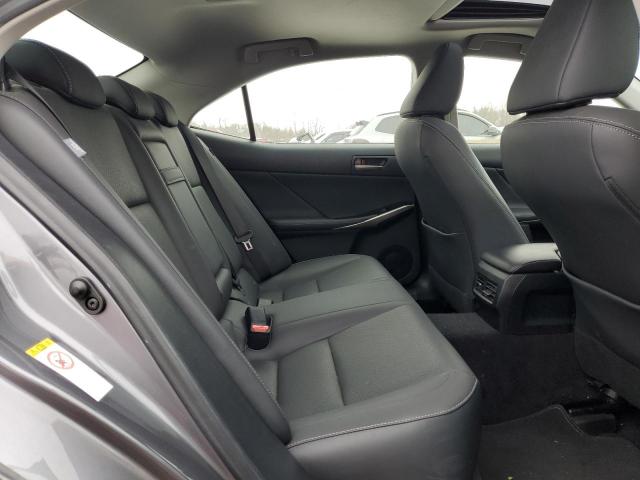 Photo 10 from auction – 2018 LEXUS IS 300 with VIN JTHC81D24J5028880
