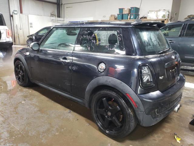 Photo 2 from auction – 2007 MINI COOPER S with VIN WMWMF73547TL90560
