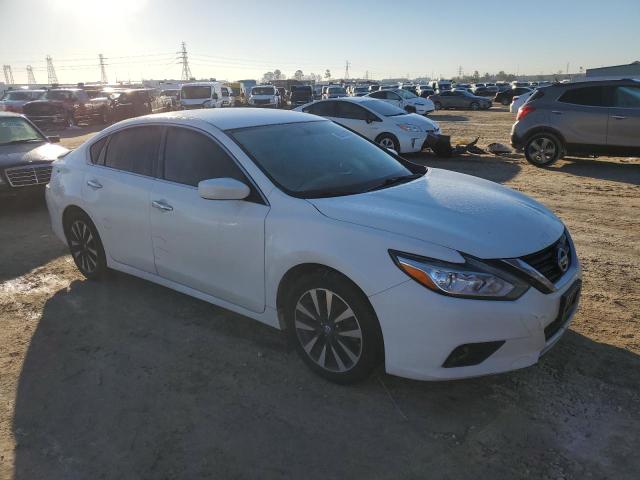 Photo 4 from auction – 2018 NISSAN ALTIMA 2.5 with VIN 1N4AL3AP4JC175205