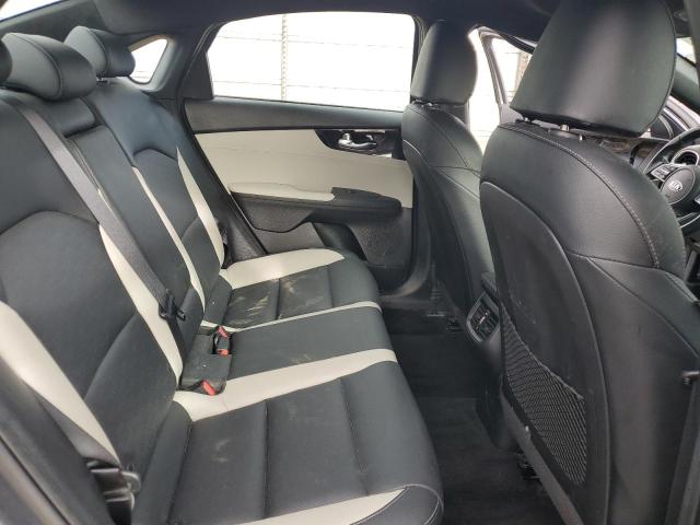 Photo 10 from auction – 2020 KIA FORTE EX with VIN 3KPF54AD5LE184657