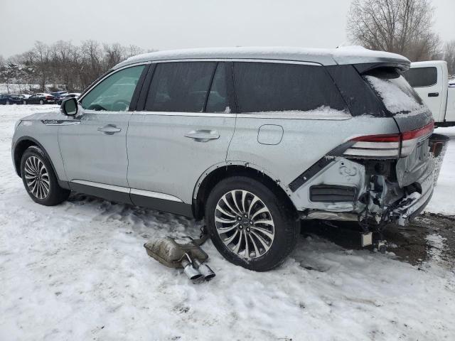 Photo 2 from auction – 2023 LINCOLN AVIATOR with VIN 5LM5J6XC8PGL23972