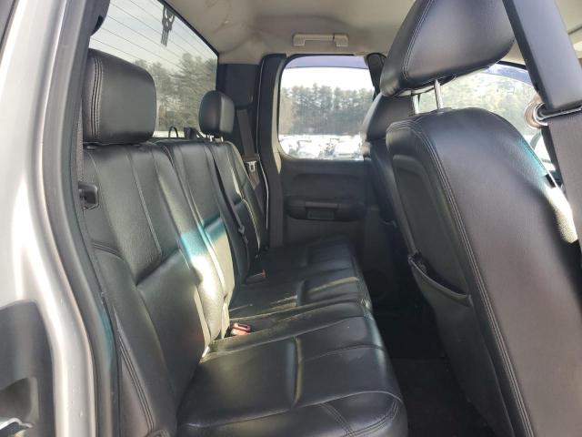 Photo 10 from auction – 2010 CHEVROLET SILVERADO with VIN 1GCSKTE33AZ256265