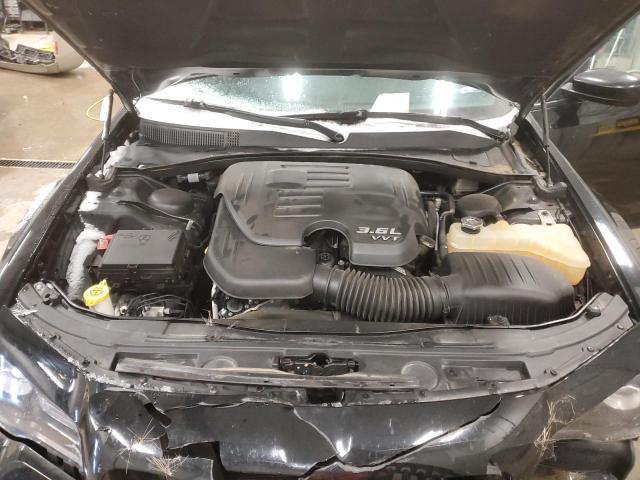 Photo 11 from auction – 2016 CHRYSLER 300 S with VIN 2C3CCAGG2GH152515